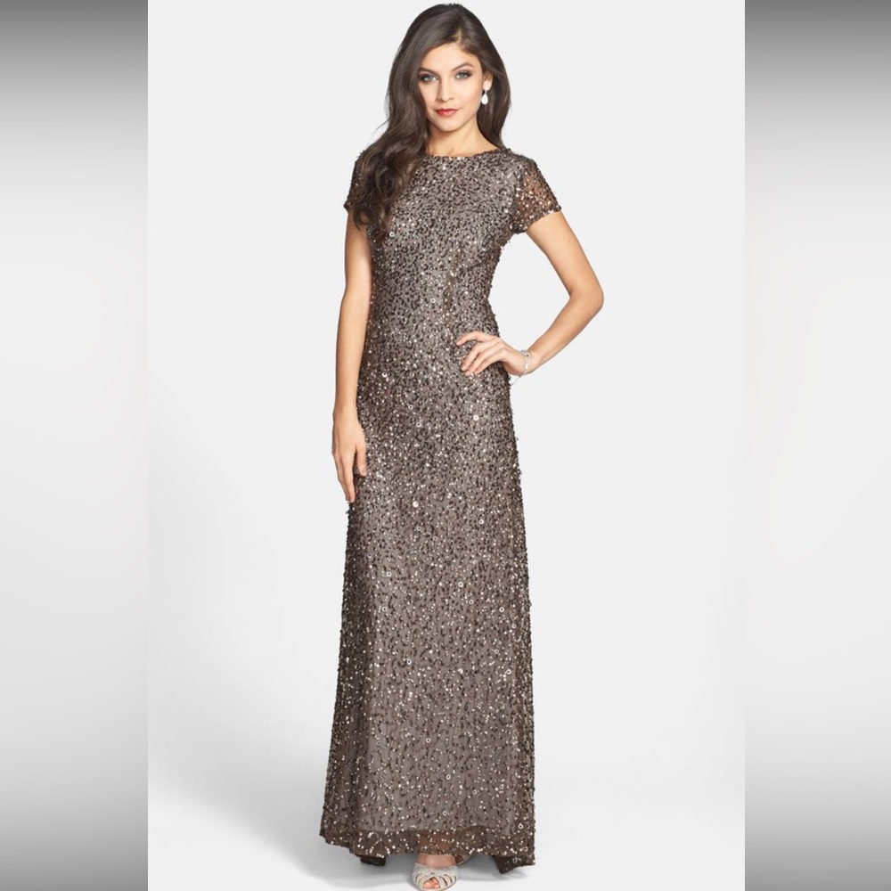 ADRIANNA PAPELL Short Sleeve Sequin Mesh Gown